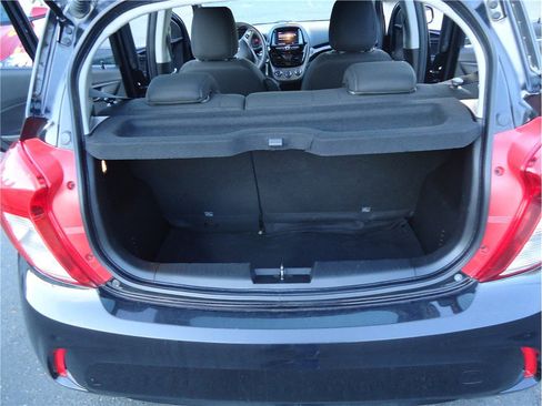 Used 2021 Chevrolet Spark LT FWD image 15