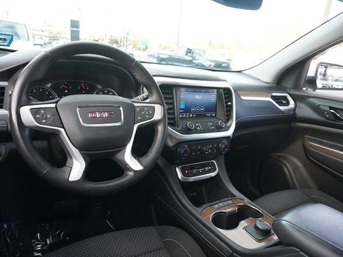 Used 2020 GMC Acadia SLE image 37