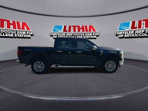 Used 2024 Ford F150 Lariat w/ FX4 Off-Road Package image 9