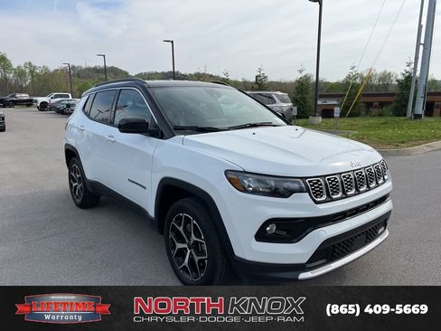 Used 2025 Jeep Compass Limited image 2