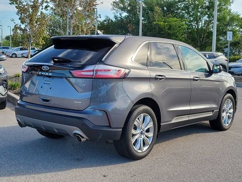 Used 2022 Ford Edge Titanium AWD/4WD image 8