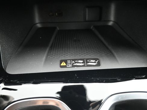 New 2026 Chevrolet Traverse LT FWD image 21