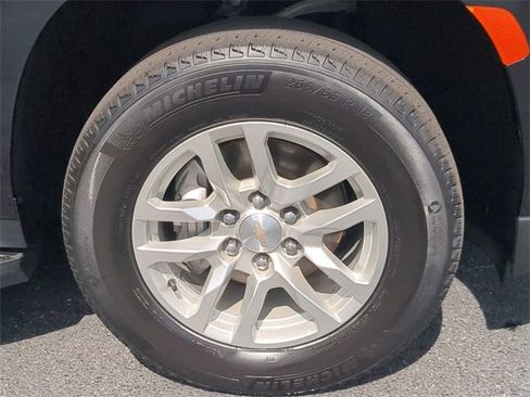 Used 2023 Chevrolet Tahoe LT image 10