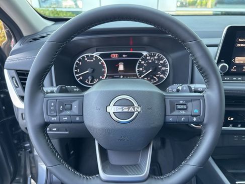 New 2026 Nissan Rogue SV FWD image 24