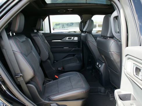 New 2026 Ford Explorer ST AWD/4WD image 37