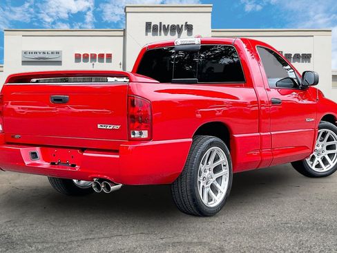 Used 2004 Dodge Ram 1500 Truck 2WD Regular Cab image 2