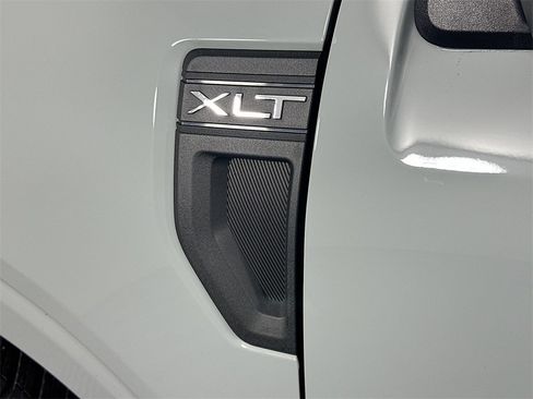 Used 2022 Ford Maverick XLT w/ Equipment Group 300A Standard image 28