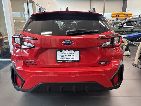 New 2026 Subaru Crosstrek 2.5i Limited w/ Crosstrek Mirror Package AWD/4WD image 3