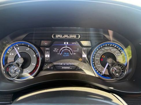 Used 2019 RAM 2500 Limited AWD/4WD image 24