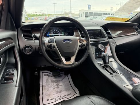 Used 2014 Ford Taurus Limited w/ Equipment Group 301A FWD image 25