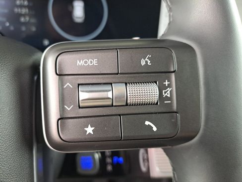 Used 2026 Hyundai Palisade SEL FWD image 37
