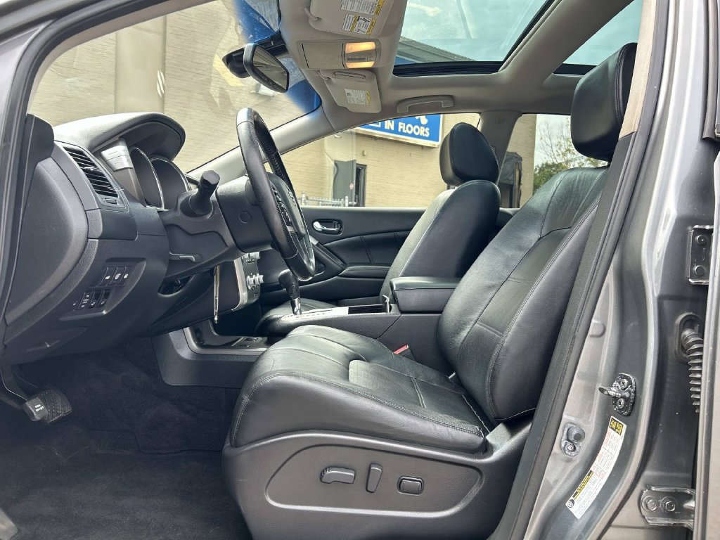 Used 2014 Nissan Murano SL w/ Navigation Package AWD/4WD image 17