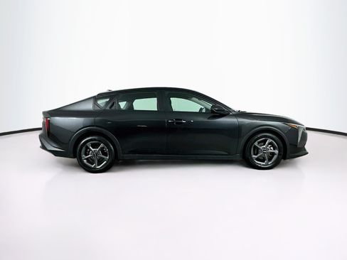 Used 2025 Kia K4 FWD image 10