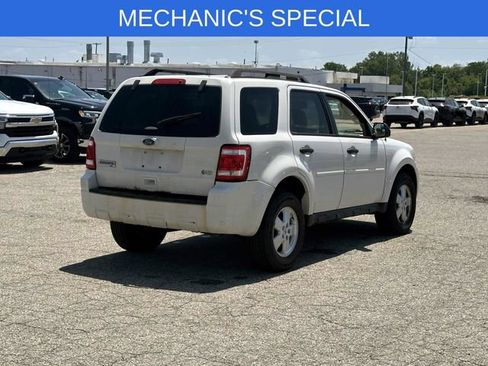 Used 2011 Ford Escape XLT FWD image 5