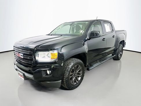 Used 2019 GMC Canyon SLE w/ Elevation Edition RWD image 3