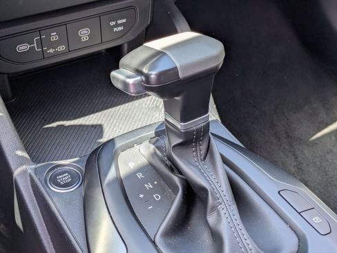 Used 2025 Kia K4 FWD image 23