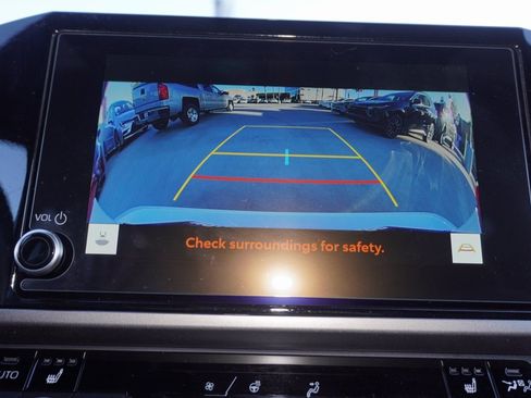 Certified 2025 Toyota Camry SE image 16