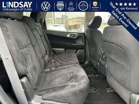 Used 2014 Nissan Pathfinder SV image 15
