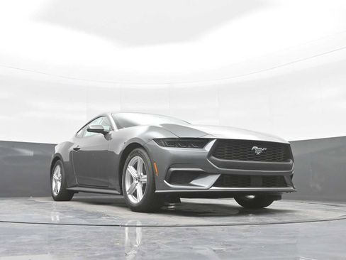 New 2026 Ford Mustang Coupe image 18