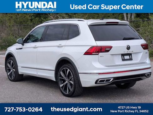 Used 2023 Volkswagen Tiguan SEL R-Line AWD/4WD image 3
