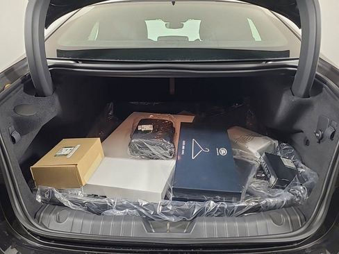 Used 2024 Jaguar XF R-Dynamic SE image 27