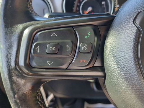 Used 2021 Jeep Gladiator Sport image 56