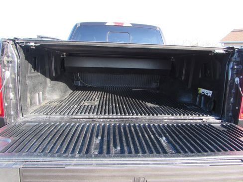 Used 2019 Ford F150 Lariat image 13