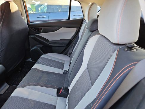 Used 2018 Subaru Crosstrek 2.0i Premium w/ Eyesight System image 8