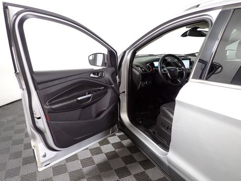 Used 2014 Ford Escape Titanium FWD image 22
