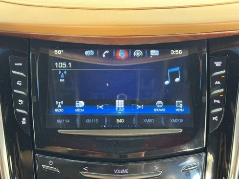 Used 2017 Cadillac Escalade ESV Platinum image 27