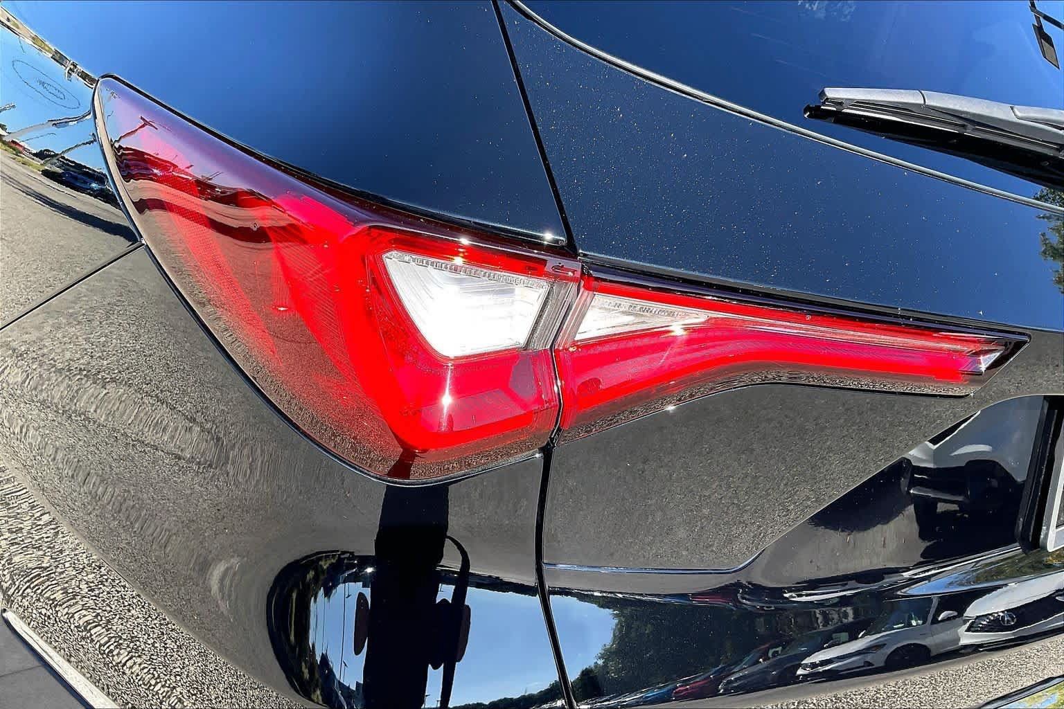 Certified 2023 Acura MDX w/ Technology Package AWD/4WD image 27