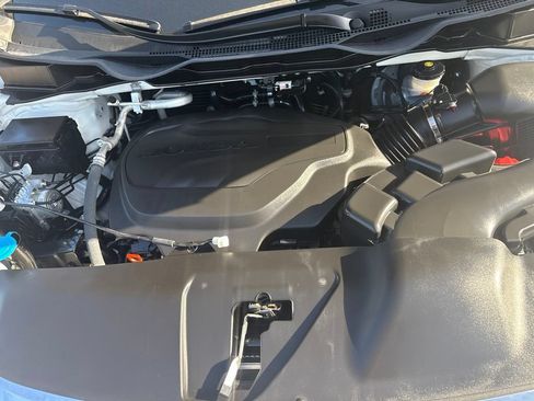Used 2024 Honda Odyssey EX-L image 11