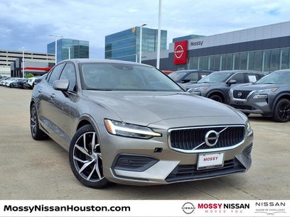Used 2020 Volvo S60 T5 Momentum