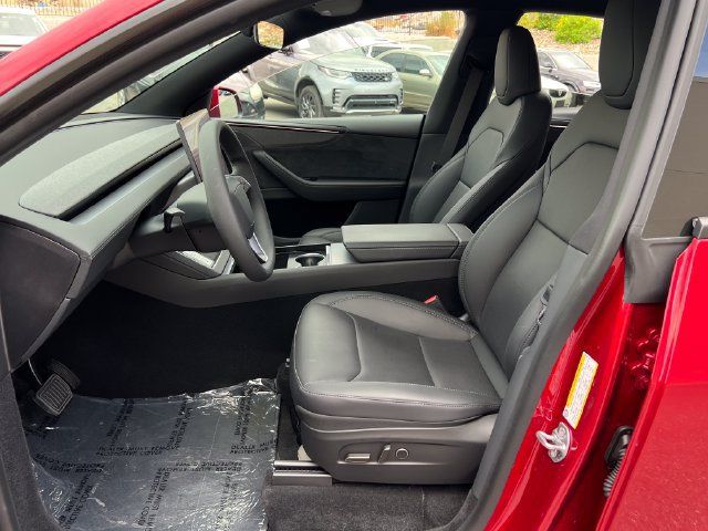 Used 2026 Tesla Model Y Long Range AWD/4WD image 26