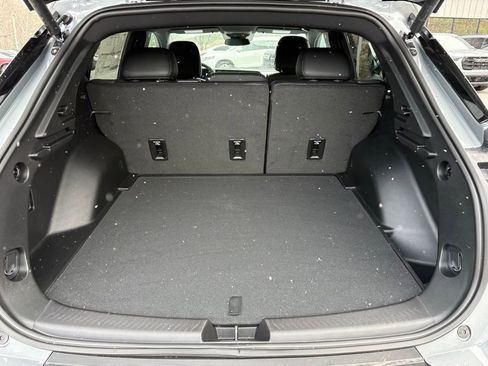 New 2026 Chevrolet Equinox EV LT image 13