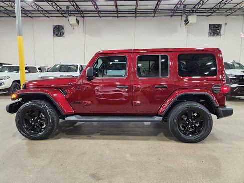Used 2021 Jeep Wrangler Unlimited Sahara image 7