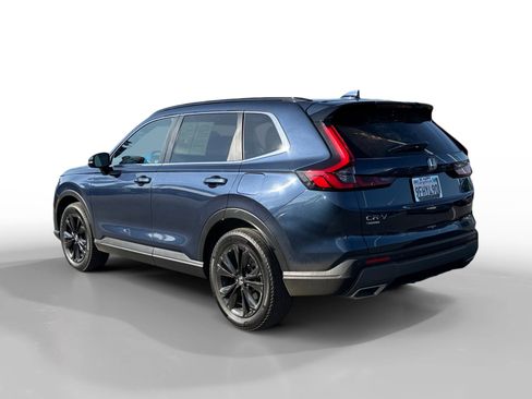 Used 2023 Honda CR-V Sport Touring image 3