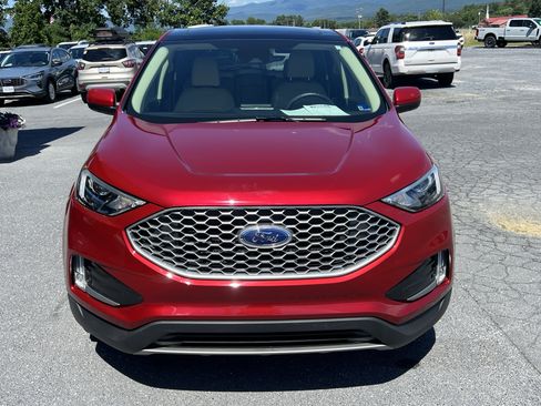 Used 2023 Ford Edge SEL w/ Convenience Package AWD/4WD image 3