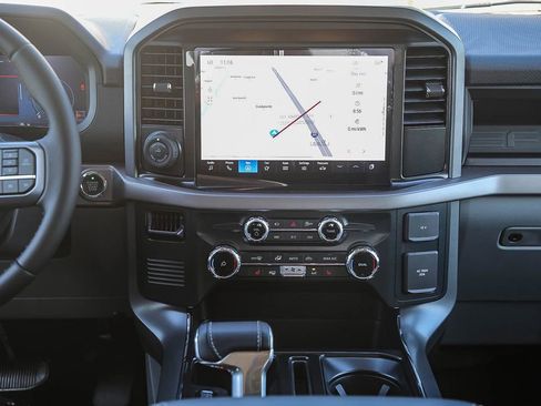 New 2025 Ford F150 Lightning XLT image 18