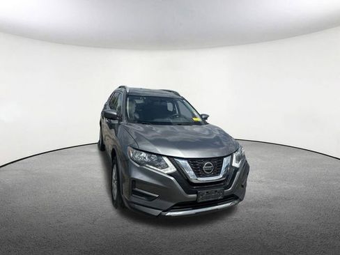 Used 2018 Nissan Rogue SV AWD/4WD image 16