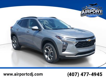Used 2025 Chevrolet Trax LT