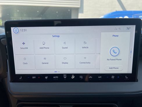 New 2025 Ford Maverick XLT w/ XLT Luxury Package image 27