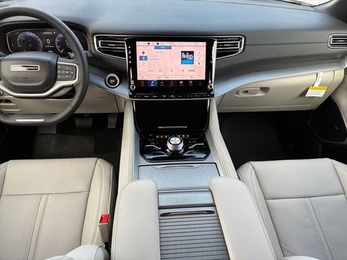 New 2026 Jeep Grand Wagoneer Limited AWD/4WD image 20