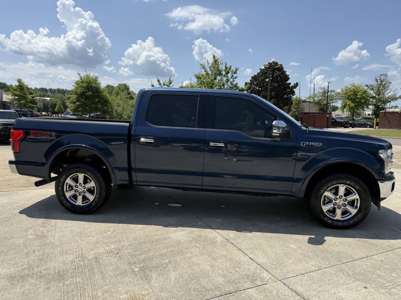 Used 2020 Ford F150 Lariat w/ Equipment Group 502A Luxury AWD/4WD image 6