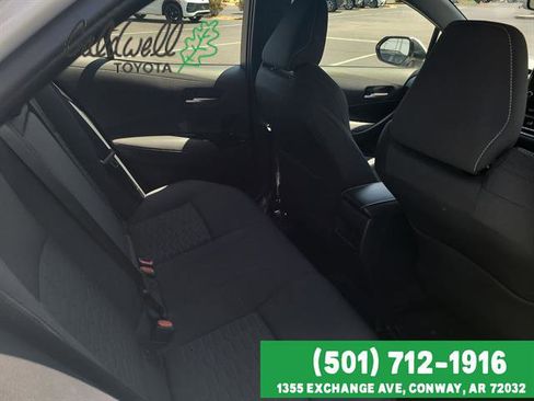 Used 2022 Toyota Corolla SE FWD image 25