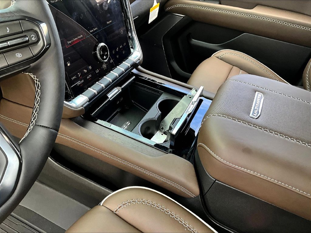 New 2026 GMC Yukon XL Denali Ultimate AWD/4WD image 26