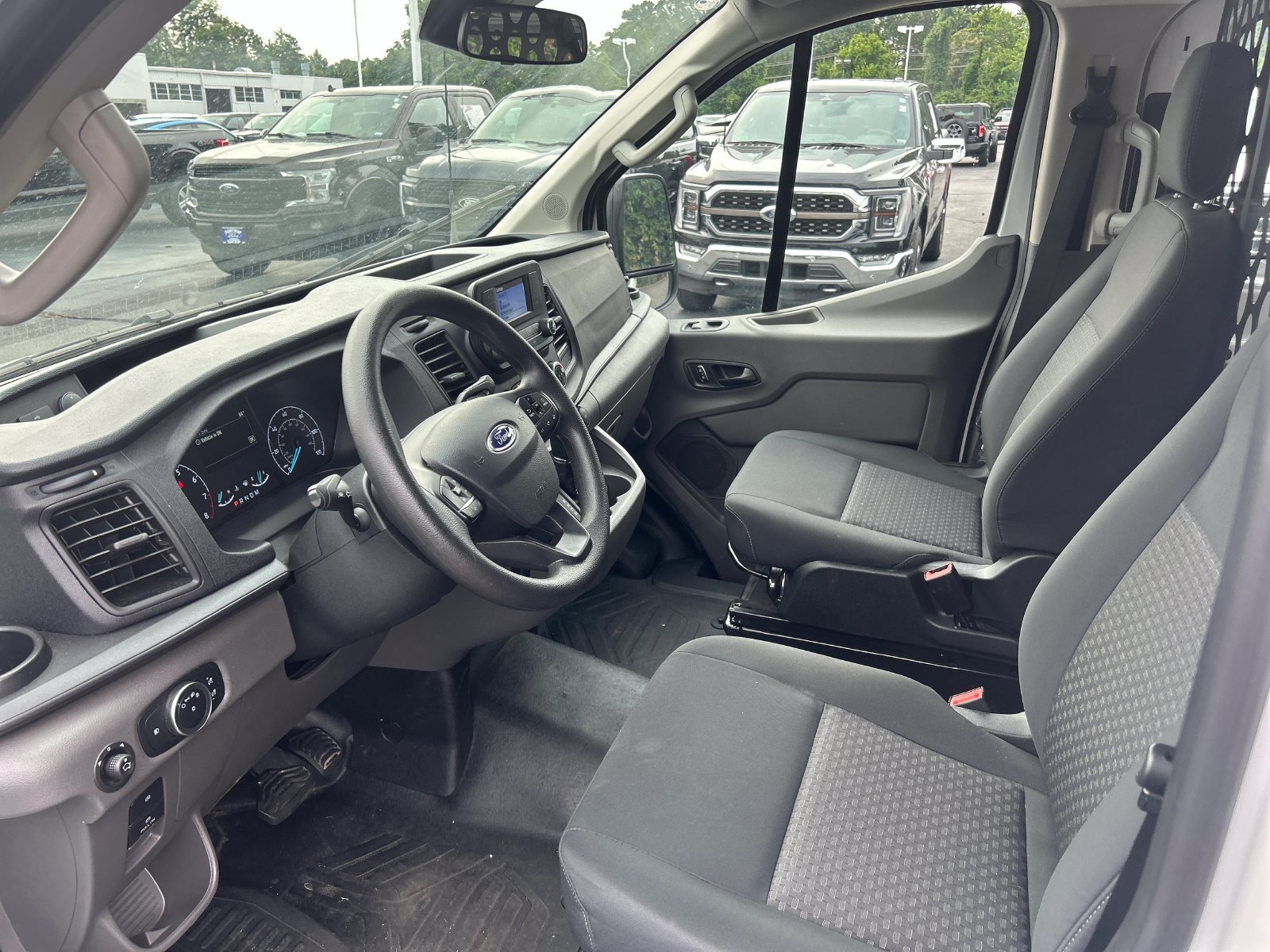 Used 2025 Ford Transit 250 Low Roof w/ Exterior Upgrade Package RWD image 10