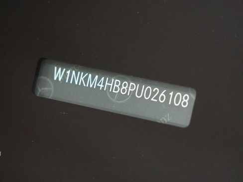Certified 2023 Mercedes-Benz GLC 300 4MATIC image 32