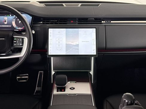 New 2026 Land Rover Range Rover SE AWD/4WD image 14