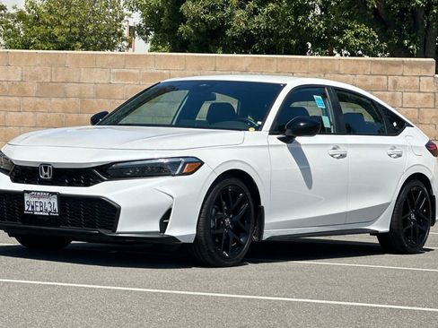 Certified 2025 Honda Civic Sport image 8